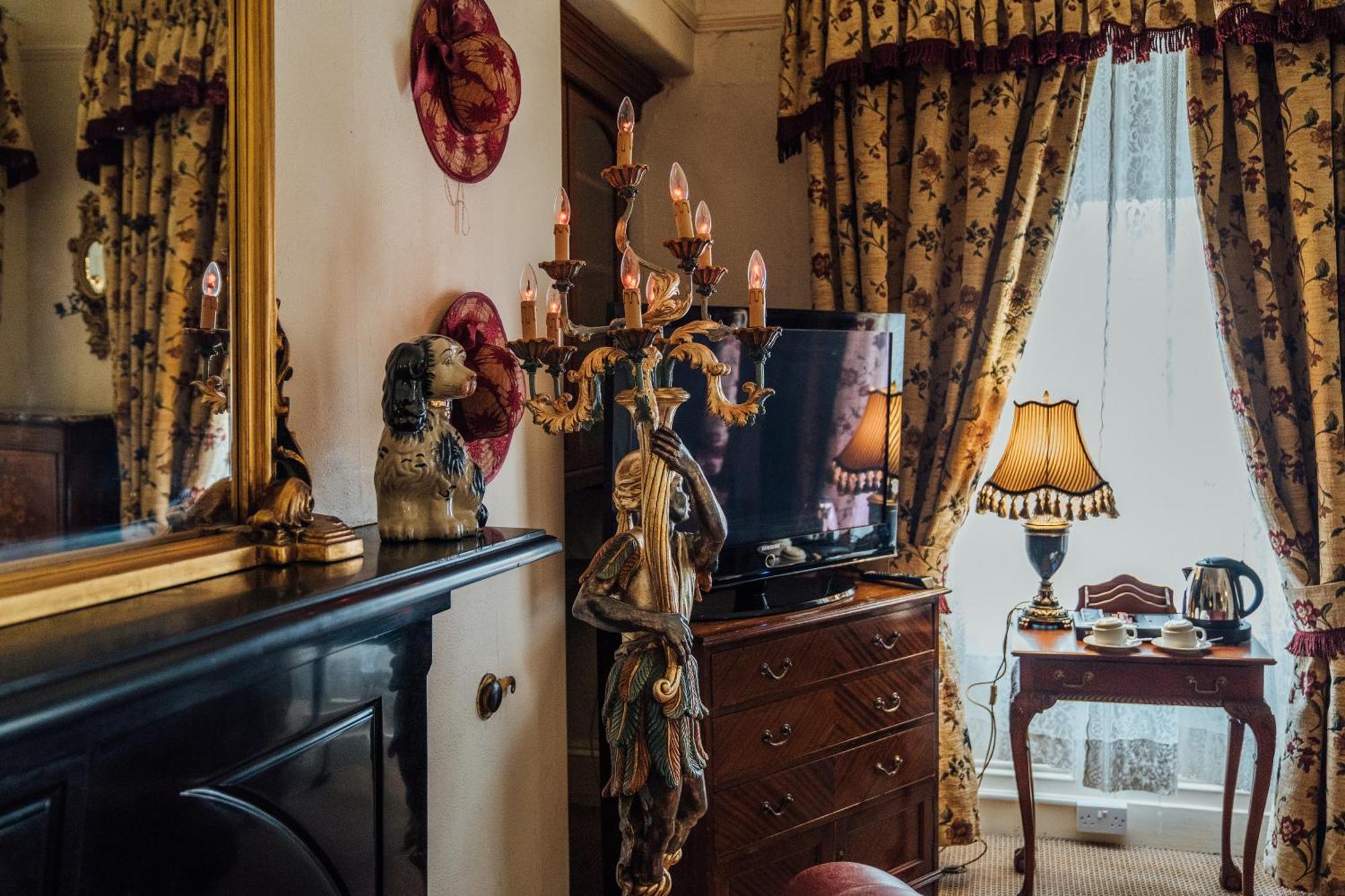 לינה וארוחת בוקר Charlemont House Moy מראה חיצוני תמונה